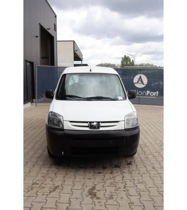 Peugeot Partner Diesel 74hp Van 2007 (Margin) Peugeot Partner 2007 2 Small Vans image 8