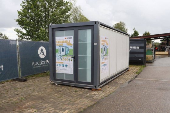Mobile Living Unit With Bathroom JQ Shelter STW-5900 2025 New STW-5900 2025 1 image 8