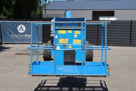 Telescopic boom lift Genie S-45 Diesel 227kg 13.2m 2012 S-45 2012 2 image 8