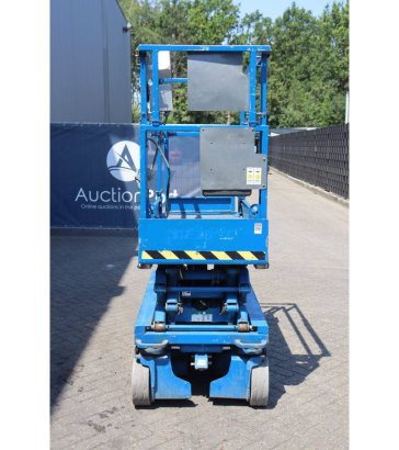Skyjack SJIII-3219 Electric Scissor Lift 227kg 7.8m 2015 Skyjack SJIII-3219 2015 2 Scissor Lifts image 8