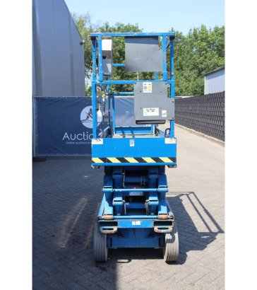 Skyjack SJIII-3226 Electric Scissor Lift 227kg 9.9m 2015 Skyjack SJIII-3226 2015 2 Scissor Lifts image 8