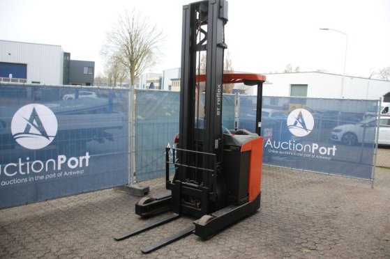 Reach truck BT RRE140 Electric 1400kg 2010 BT RRE140 2010 2 image 8
