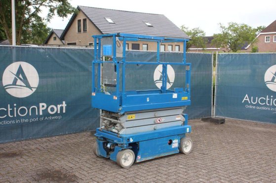 Skyjack SJ III Scissor Lift 3219 Electric 227kg 7.8m 2015 Skyjack SJ III 3219 2015 2 Scissor Lifts image 8