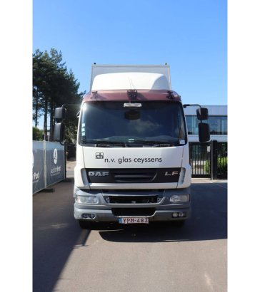 Box truck Truck DAF LF 55.250 Diesel 2008 LF 55.250 2008 2 image 8