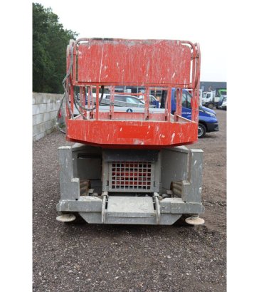 Scissor lift JLG 260MRT Diesel 570kg 9.92m 2006 260MRT 2006 2 Scissor Lifts image 8