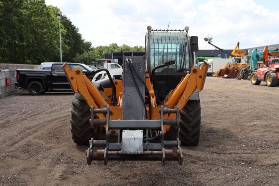 Case TX130-45 Diesel Telehandler TX130-45 2 image 8