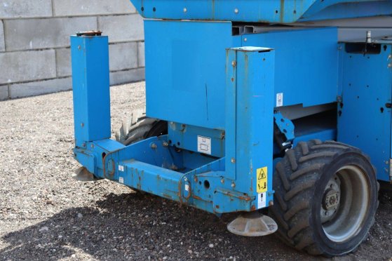 Scissor lift Genie GS3369 RT Diesel 454kg 11.96m 2013 GS3369 RT 2013 2 Scissor Lifts image 8