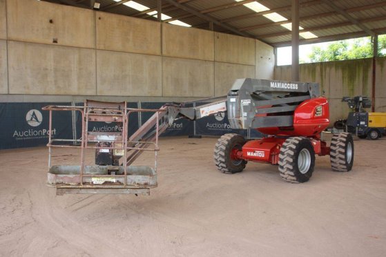 Manitou 165 ATJ Diesel Articulated Boom Lift 16.5m 2008 165 ATJ 2008 2 image 8