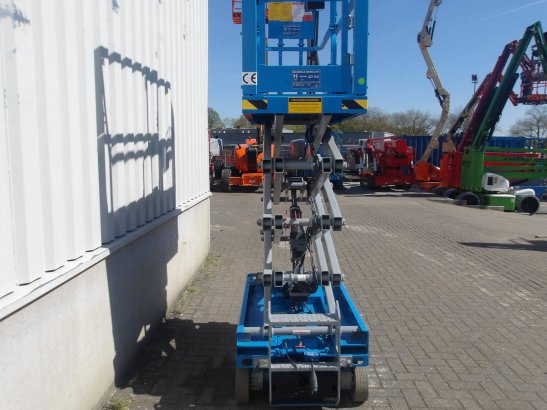 Genie GS-1330M Electric Scissor Lift 5.90m 2020 GS-1330M 2020 2 Scissor Lifts image 8