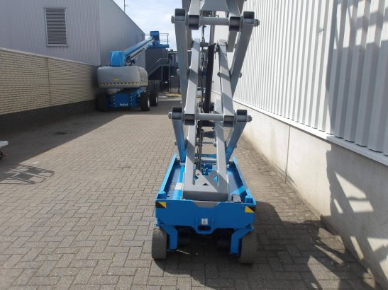 Scissor Lift Genie GS-1532 Electric 6.60m 2014 GS-1532 2014 2 Scissor Lifts image 8