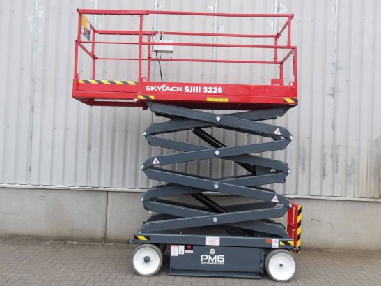 SkyJack SJ3226 Electric Scissor Lift 9.92m 2017 Skyjack SJ3226 2017 2 Scissor Lifts image 8