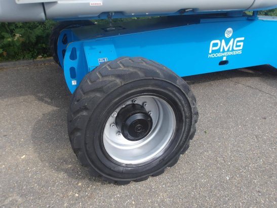 Genie S-105 Diesel Telescopic Boom Lift 34m 2009 S-105 2009 2 image 8