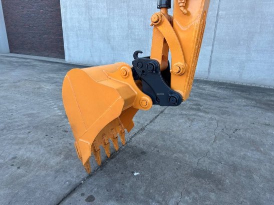 Midi excavator Hyundai R60VS Diesel 2018 R60VS 2018 2 Crawler Excavators image 8