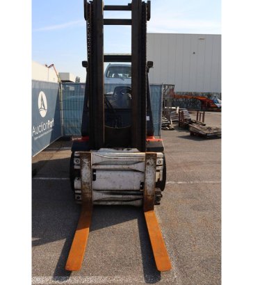 Linde H45D-04 Diesel Forklift 4500kg 4.35m 2000 H45D-04 2000 2 Forklift image 8