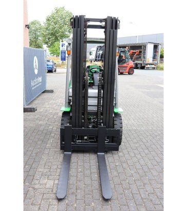 Forklift CESAB M325G LPG 2500kg 5.0m 2018 Cesab M325G 2018 2 Forklift image 8