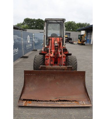Wheel loader Weidemann 3002D/M Diesel 44kW 1991 Weidemann 3002 D/M 1991 2 Wheel Loaders image 8
