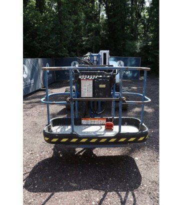 Articulating boom lift Niftylift HR21D 4x4 Diesel 20.8m 2010 Niftylift HR21D 4x4 2010 2 image 8