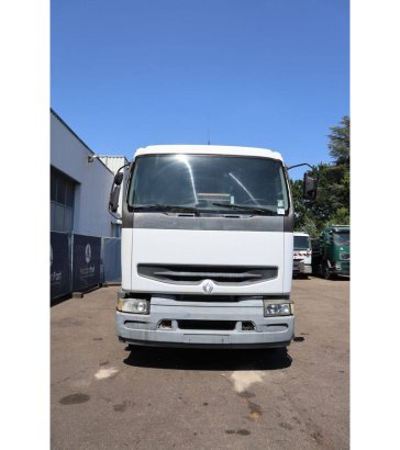 Chassis Cabin Renault 420 dCi Diesel 2003 420 dCi 2003 2 image 8
