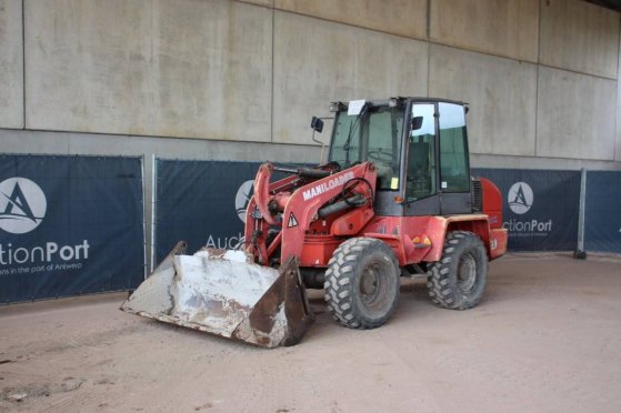 Wheel loader Ahlmann AS85/AS90 Diesel 2003 Ahlmann AS85/AS90 2003 2 Wheel Loaders image 23
