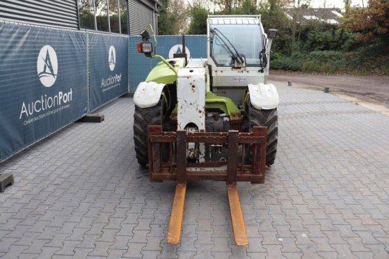 Caterpillar 506 Diesel Telehandler 2500kg 2002 506 2002 2 image 23