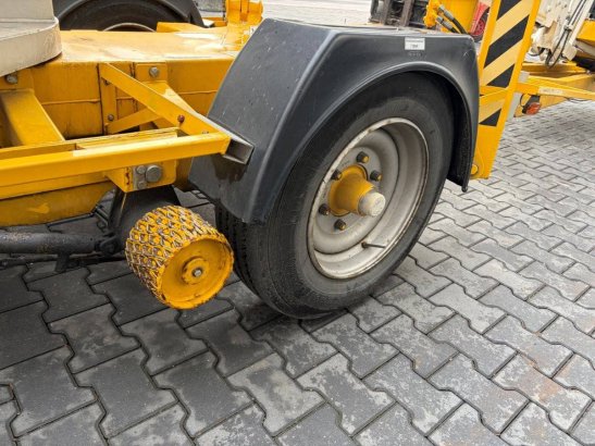 Custers Trailer-mounted Aerial Platform 0R20B 200kg 20m 2001 custers 0R20B 2001 2 image 23