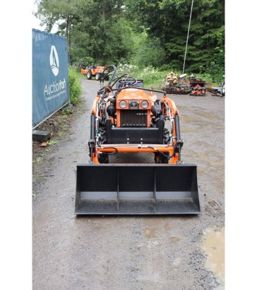 Kubota B7001 Mini Tractor Diesel 14 hp with front loader B7001 2 image 38