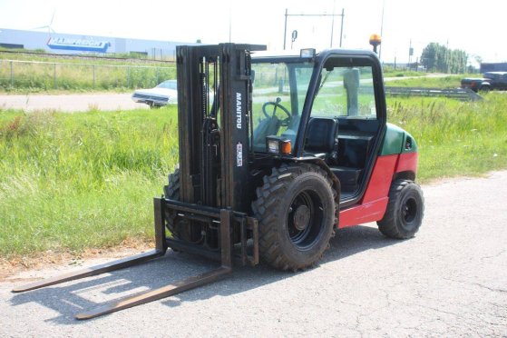 Rough-terrain forklift Manitou MH 25-4 Diesel 2500kg 3.7m 2006 MH25-4 2006 2 Rough Terrain Forklift image 38
