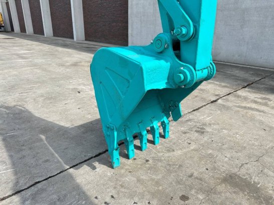 Midi excavator Kobelco SK60-8 Diesel 2014 SK60-8 2014 2 Crawler Excavators image 23