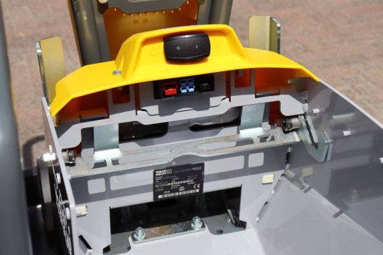 Wacker Neuson APS1550e Electric Vibratory Plate 2024 New Neuson APS1550e 2024 1 image 8