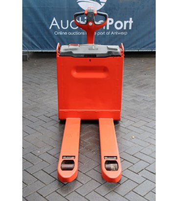 Linde Electric Pallet Truck 2 Pallet trucks image 8
