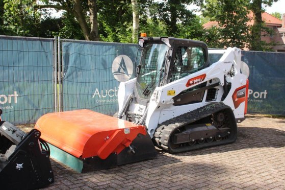 Bobcat T590 Diesel Skid Steer Loader 50.8kW 2020 With Various Attachments T590 2020 2 image 8