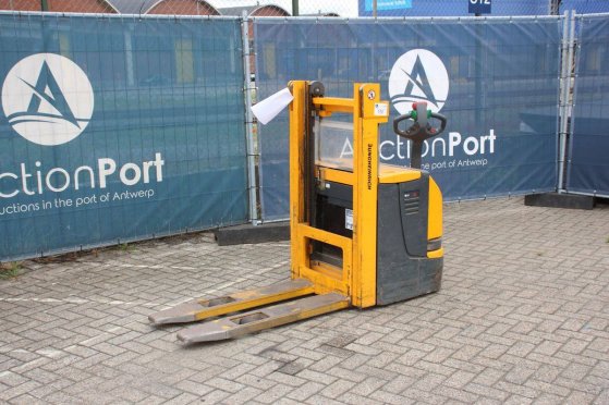 Stacker Jungheinrich EJC 12 Electric 1200kg 2.5m 2002 EJC 12 2002 2 image 8
