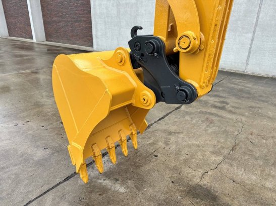 Midi excavator XCMG XE55DA Diesel 2022 XE55DA 2022 2 Crawler Excavators image 8