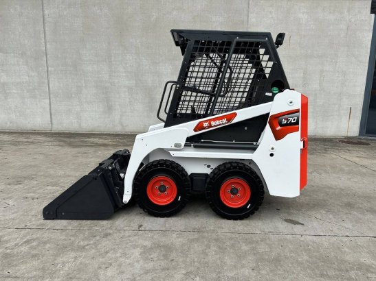 Skid steer loader Bobcat S70 Diesel 2026 S70 2026 2 Wheel Loaders image 8