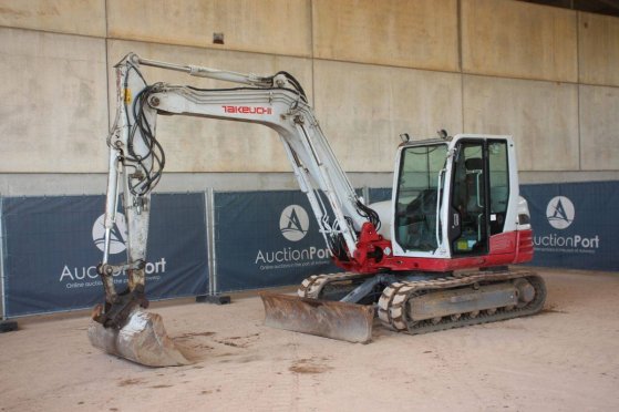 Crawler excavator Takeuchi TB285 Diesel 52kW 2013 TB285 2013 2 Crawler Excavators image 8