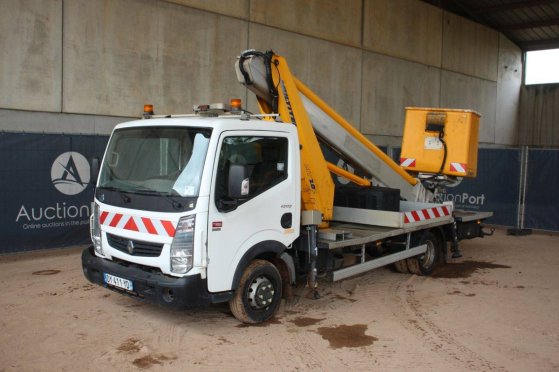 Truck mounted aerial platform Renault Maxity 120DXI Diesel 20.2m 2016 Maxity 120 DXI 2 image 8