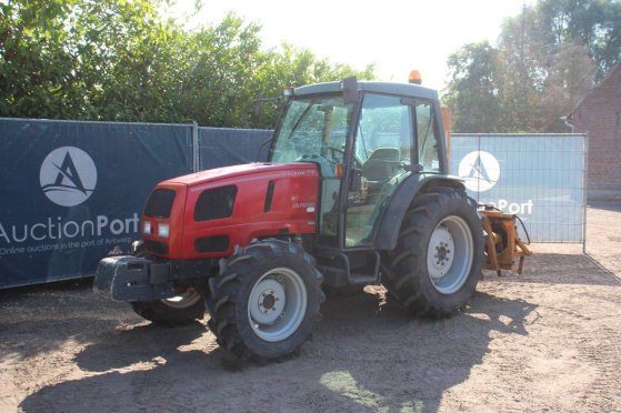 Tractor Valpadana Victor 75 75hp Diesel 2002 with Flail Mower (Margin) Valpadana Victor 75 2003 2 image 8