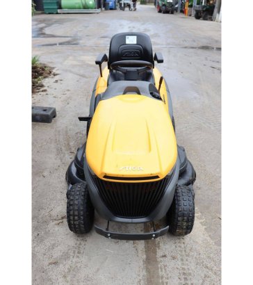 Stiga TNSE 122 Hydro Petrol Ride-on Mower 13.4kW 2021 Stiga TNSE 122 Hydro 2021 2 image 8