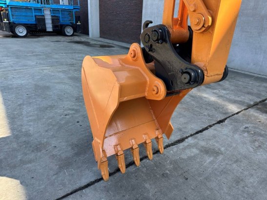 Crawler excavator Case CX58C Diesel 2011 CX58C 2011 2 Crawler Excavators image 8