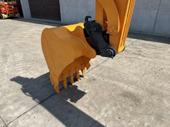 Crawler excavator Hyundai R60VS Diesel 40.5kW 2019 R60VS 2019 2 Crawler Excavators image 8