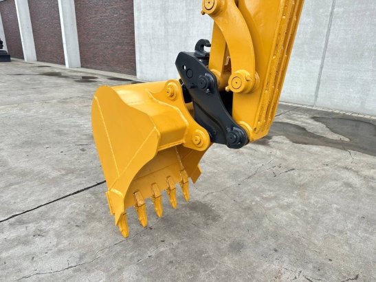 Crawler excavator XCMG XE60DA Diesel 35.9kW 2022 XE60DA 2022 2 Crawler Excavators image 8