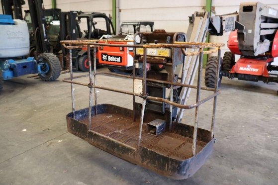 Manitou 180 ATJ Diesel Articulated Boom Lift 18m 2008 180 ATJ 2008 2 image 8