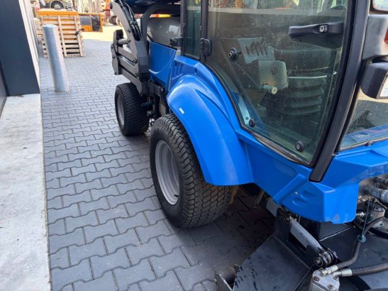 Ride-on Mower Vandy 2105 Diesel 2014 with Hydraulic Mowing Deck Vandy 2105 2014 2 image 8