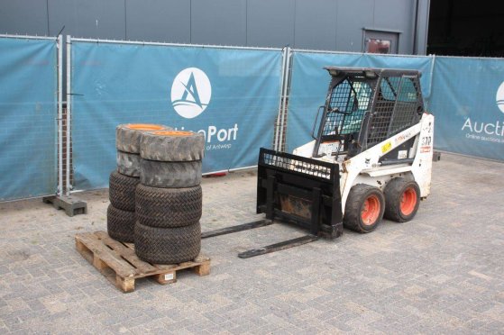 Articulated loader Bobcat S70 Diesel 2010 S70 2010 2 Wheel Loaders image 8