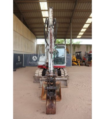 Crawler excavator Takeuchi TB175 Diesel 43kW 2011 TB175 2011 2 Crawler Excavators image 8