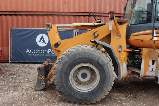 Case 721D Diesel Wheel Loader 145kW 2004 721D 2004 2 Wheel Loaders image 8