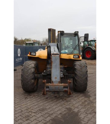 New Holland LM 410 Diesel Telehandler 2000 LM 410 2000 2 image 8