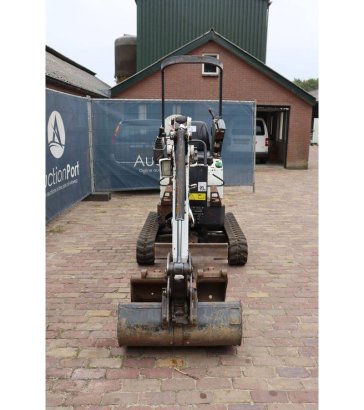 Mini excavator Bobcat E10 Diesel 7.5kW 2014 E10 2014 2 image 8