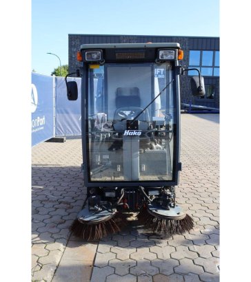 Sweeper Hako Citymaster 300 Diesel 16kW 2005 (Margin) Hako Citymaster 300 2005 2 image 8