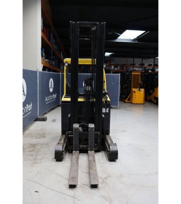 Hyster R2.0 Electric Reach Truck 2000kg 6.6m 2021 R2.0 2021 2 image 8